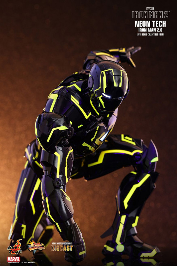 Колекційна фігура Neon Tech Iron Man 2.0, Hot Toys, арт. 89758 2