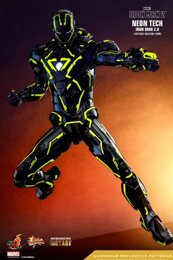 Колекційна фігура Neon Tech Iron Man 2.0, Hot Toys, арт. 89758 4